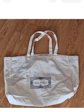 Gucci Off-White Canvas Logo XL Tote / Dust Bag